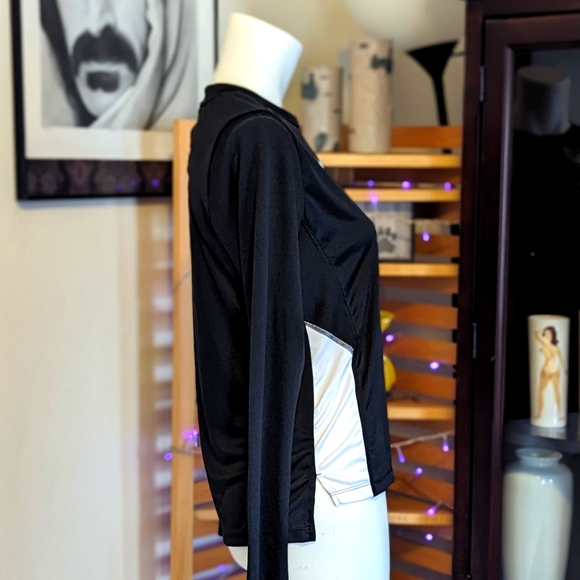 Boys Nike Dri-Fit Running Shirt - Picture 3 of 5